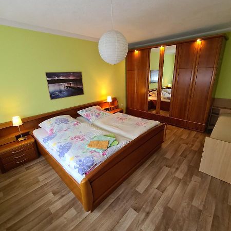 Ferienwohnung Am Spitzberg Suhl Esterno foto